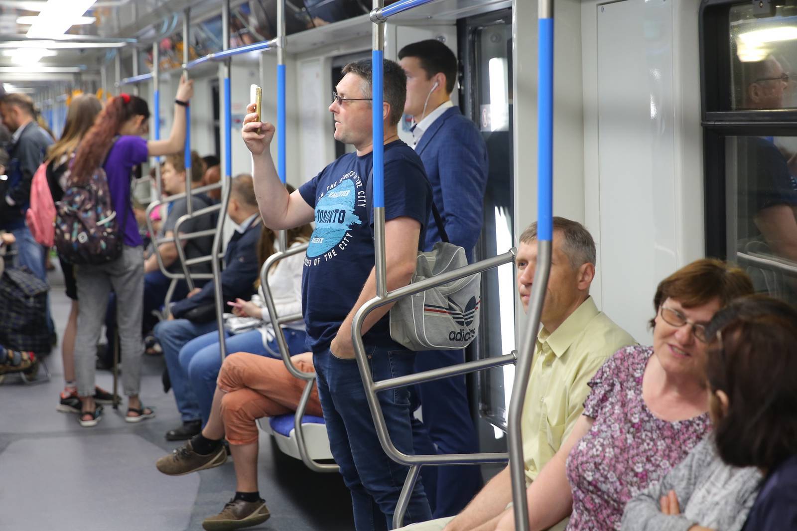 Мáксимателеком запустила в московском метро закрытую сеть wi-fi с шифрованием | максимателеком