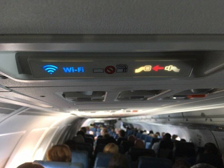 Есть ли в самолетах интернет